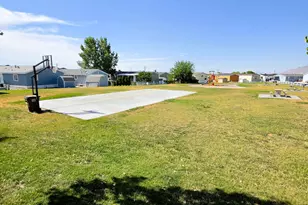 1604 N 180 E, Tooele, UT 84074 - Photo 14