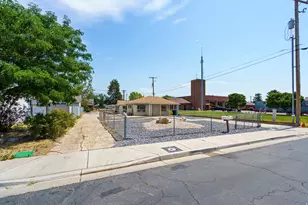 4994 S 1950 W, Roy, UT 84067 - Photo 46