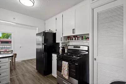 4994 S 1950 W, Roy, UT 84067 - Photo 10