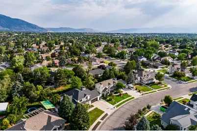 2398 E Willow Hills Dr, Sandy, UT 84093 - Photo 86