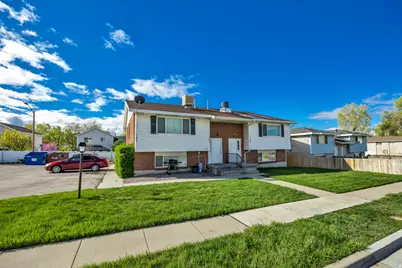 195 W 8480 S, Midvale, UT 84047 - Photo 2