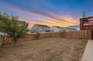 268 Alfred Dr, Tooele, UT 84074 - Photo 6