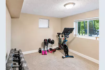 4401 S Jefferson Ave, South Ogden, UT 84403 - Photo 28