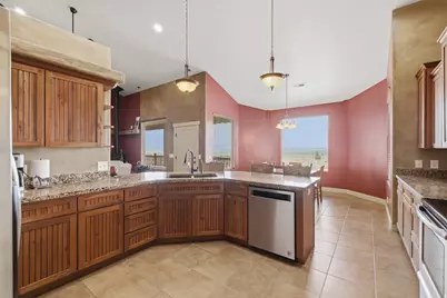 2567 W Rim Rock Dr, Stockton, UT 84071 - Photo 8