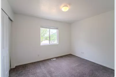 1656 S 450 W, Lehi, UT 84043 - Photo 20