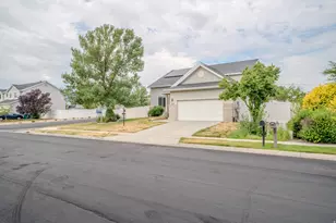 1656 S 450 W, Lehi, UT 84043 - Photo 4