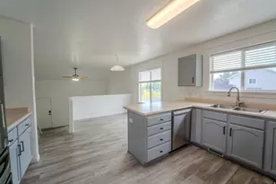 1656 S 450 W, Lehi, UT 84043 - Photo 6