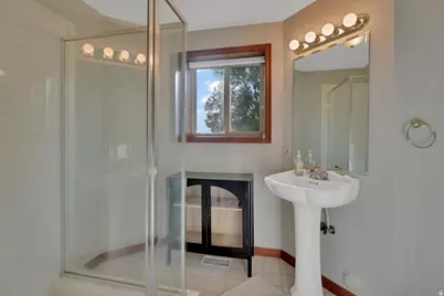 2945 N Canyon Ridge Dr, North Logan, UT 84341 - Photo 52