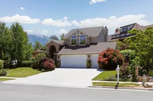 2050 E Johnstone Dr, Sandy, UT 84093 - Photo 2