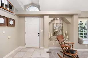 2050 E Johnstone Dr, Sandy, UT 84093 - Photo 6