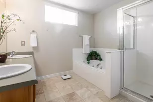 1837 N 635 W, West Bountiful, UT 84087 - Photo 28