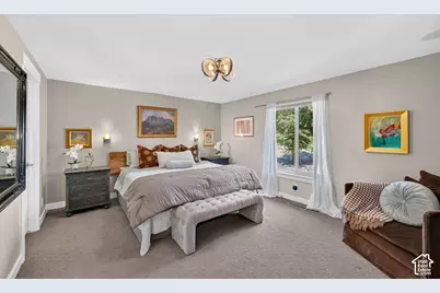 3989 S 2250 E, Holladay, UT 84124 - Photo 12