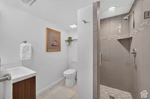 3989 S 2250 E, Holladay, UT 84124 - Photo 28