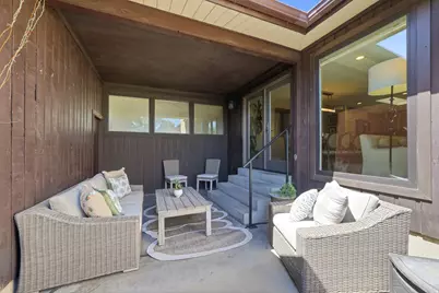 3989 S 2250 E, Holladay, UT 84124 - Photo 36