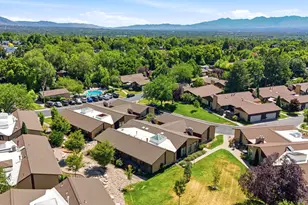 3989 S 2250 E, Holladay, UT 84124 - Photo 42