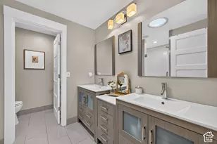 3989 S 2250 E, Holladay, UT 84124 - Photo 14