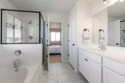 2432 W 3200 S, Syracuse, UT 84075 - Photo 14