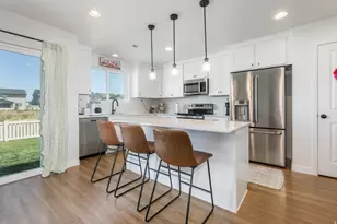 2432 W 3200 S, Syracuse, UT 84075 - Photo 2