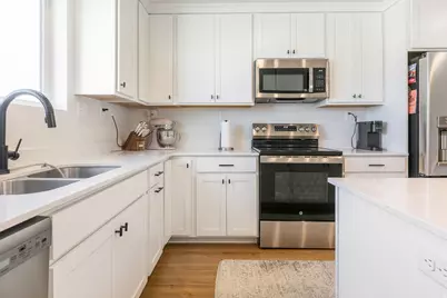 2432 W 3200 S, Syracuse, UT 84075 - Photo 10