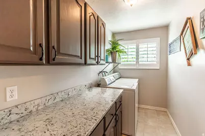 11563 S Olive Berry Ln, Draper, UT 84020 - Photo 34