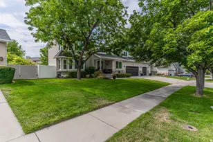 11563 S Olive Berry Ln, Draper, UT 84020 - Photo 58