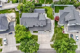 11563 S Olive Berry Ln, Draper, UT 84020 - Photo 64