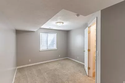 11563 S Olive Berry Ln, Draper, UT 84020 - Photo 40