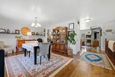 632 E 3550 S, Bountiful, UT 84010 - Photo 10