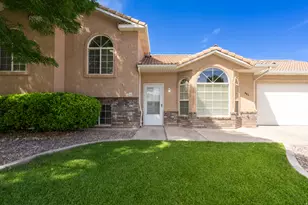 361 N 2660 E, Saint George, UT 84790 - Photo 12