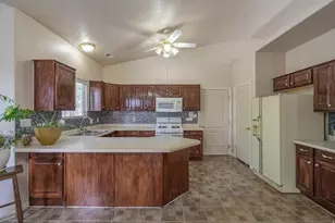 361 N 2660 E, Saint George, UT 84790 - Photo 20