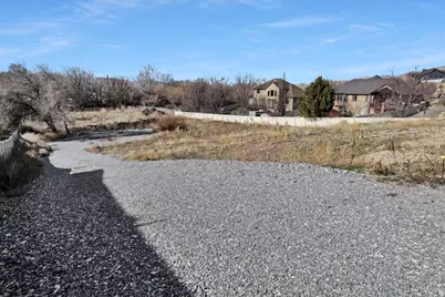 1329 N 100 E, Lehi, UT 84043 - Photo 12