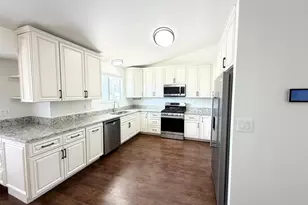 2239 N 1125 E, Layton, UT 84040 - Photo 8