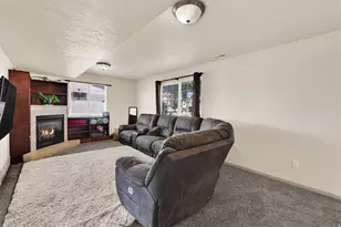 4753 S 4125 W, Roy, UT 84067 - Photo 4