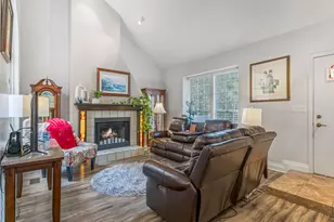 771 E Shady Lake Dr, Millcreek, UT 84106 - Photo 2