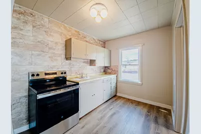 531 Edgehill Dr Dr, East Carbon, UT 84520 - Photo 8