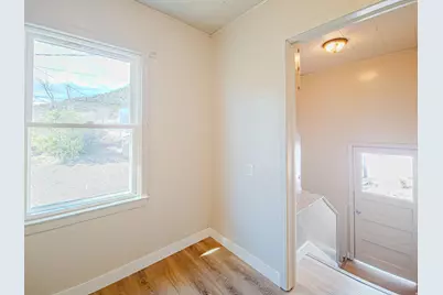 531 Edgehill Dr Dr, East Carbon, UT 84520 - Photo 10