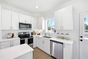 1127 S 1200 W, Marriott-Slaterville City, UT 84404 - Photo 12