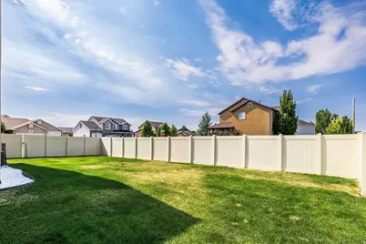 1156 S 1325 W, Clearfield, UT 84015 - Photo 34