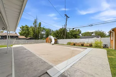 505 Colonial Ave, Layton, UT 84041 - Photo 24
