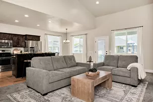 143 E 745 S, Smithfield, UT 84335 - Photo 10