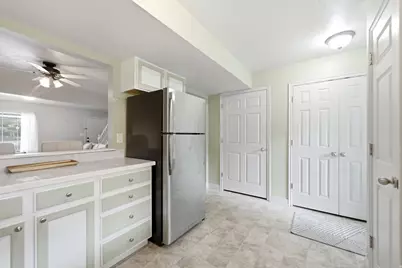 1672 S Canyonwoods Dr, Ogden, UT 84404 - Photo 10