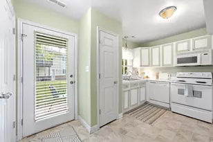 1672 S Canyonwoods Dr, Ogden, UT 84404 - Photo 10