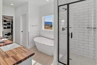 19668 N 5350 W, Plymouth, UT 84330 - Photo 36