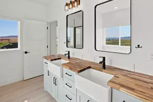 19668 N 5350 W, Plymouth, UT 84330 - Photo 38