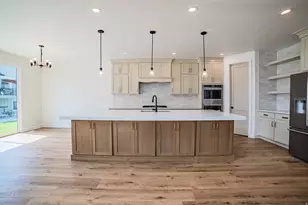 235 S Cottonwood Rd, Vineyard, UT 84059 - Photo 48
