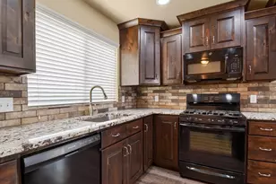 330 Granite Dr, Santaquin, UT 84655 - Photo 10
