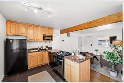650 N 300 W #248, Salt Lake City, UT 84103 - Photo 4