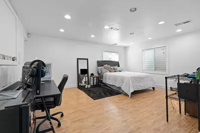 11421 S Oakmond Rd, South Jordan, UT 84009 - Photo 16