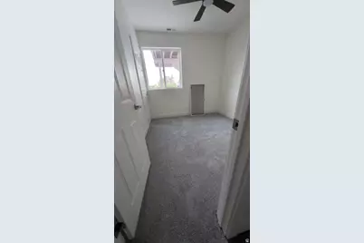 10718 S 580 E, Sandy, UT 84070 - Photo 22