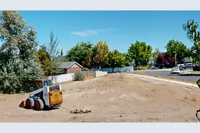 10718 S 580 E, Sandy, UT 84070 - Photo 40